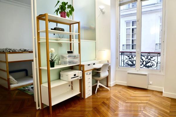 Appartement Paris 7e - SAINT-THOMASD'AQUIN