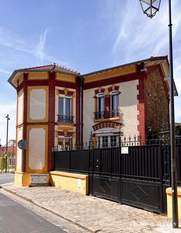 Demeure de caractère, alliant cachet d'époque et confort contemporain