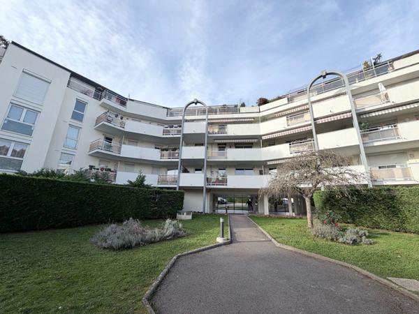 Appartement Fontaine Les Dijon 2 pièce(s) 35.64 m2