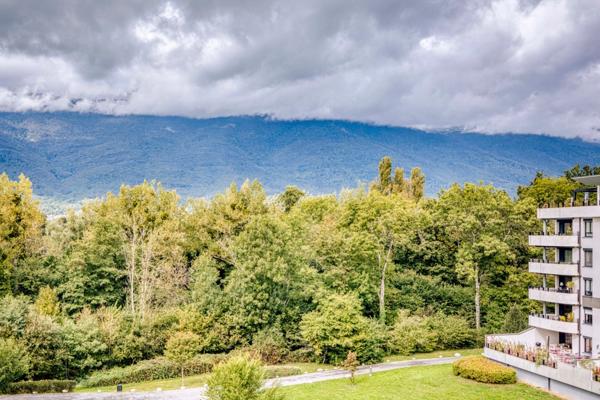 Appartement à vendre 5 pièces SAINT GENIS POUILLY (01)