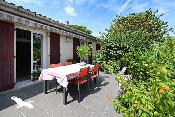 Maison à vendre |  Fléac |  4 pièces | 104 m²