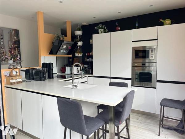 Maison d'architecte + 2 locatifs indépendants