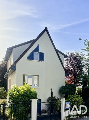 Maison à vendre 6 pièces 124 m² Rueil-Malmaison