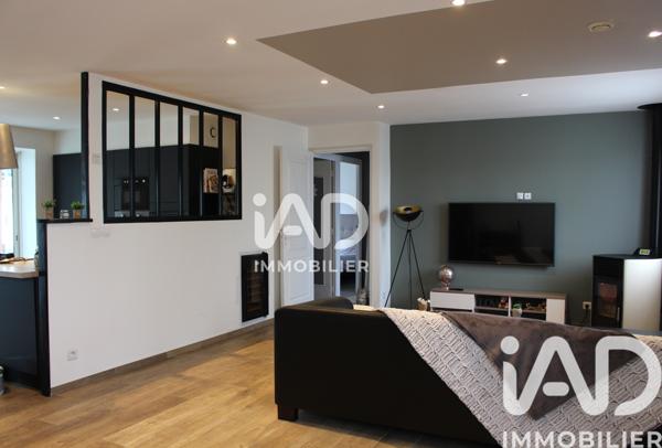 Maison à vendre 6 pièces 101 m² Cossé-le-Vivien