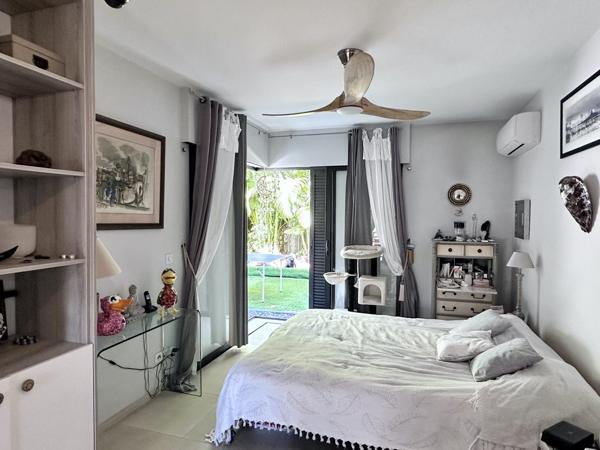 VILLA D'EXCEPTION SUR LES HAUTEURS DE ST PAUL