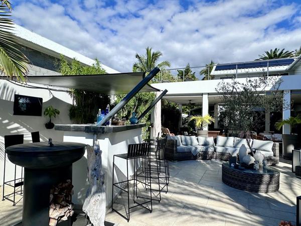 VILLA D'EXCEPTION SUR LES HAUTEURS DE ST PAUL