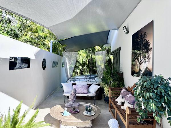 VILLA D'EXCEPTION SUR LES HAUTEURS DE ST PAUL