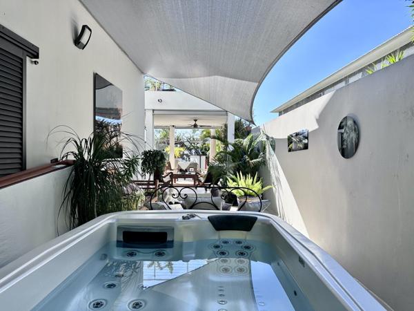 VILLA D'EXCEPTION SUR LES HAUTEURS DE ST PAUL