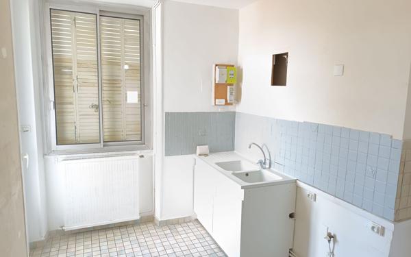 Appartement à vendre    4 pièces • 74,48 m2 Nîmes