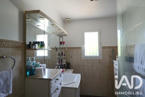 Maison à vendre 5 pièces 104 m² Saint-Yorre