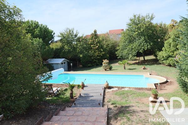Maison à vendre 5 pièces 104 m² Saint-Yorre