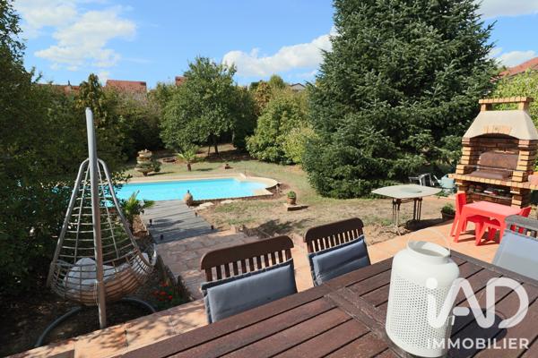 Maison à vendre 5 pièces 104 m² Saint-Yorre