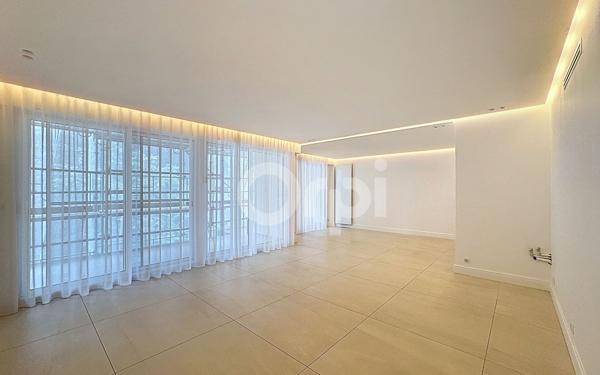 Appartement à vendre    5 pièces • 141,80 m2 Nogent-sur-Marne