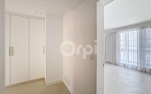 Appartement à vendre    5 pièces • 141,80 m2 Nogent-sur-Marne