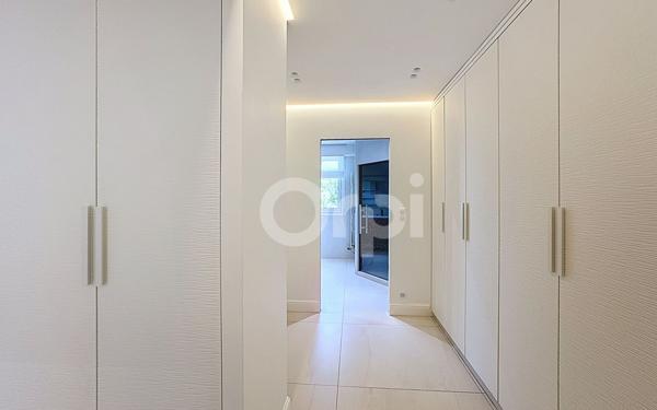 Appartement à vendre    5 pièces • 141,80 m2 Nogent-sur-Marne