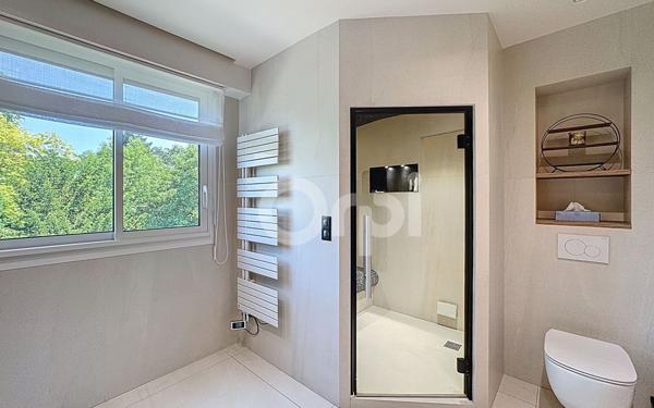 Appartement à vendre    5 pièces • 141,80 m2 Nogent-sur-Marne