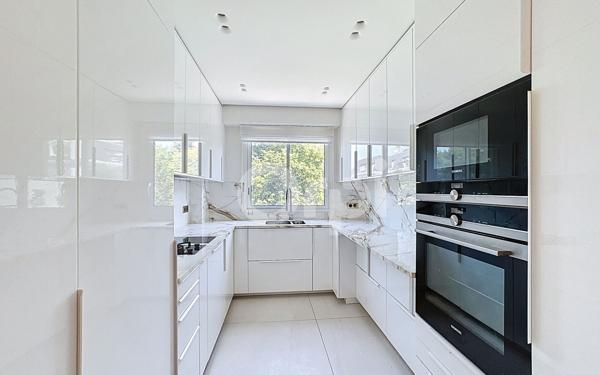 Appartement à vendre    5 pièces • 141,80 m2 Nogent-sur-Marne