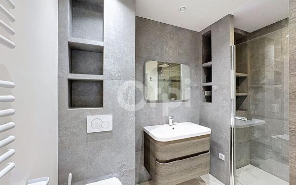 Appartement à vendre    5 pièces • 141,80 m2 Nogent-sur-Marne