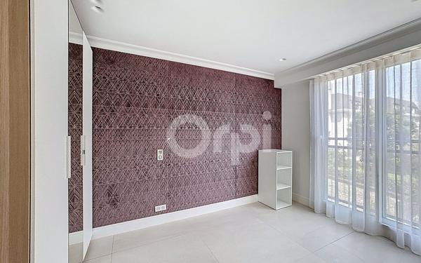 Appartement à vendre    5 pièces • 141,80 m2 Nogent-sur-Marne