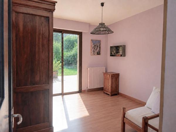 Maison 165 m², 4 chambres avec grand jardin