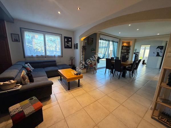 Maison à vendre SAINT FLORENT LE VIEIL Centre, jardin, garage et 2 logements indépendants