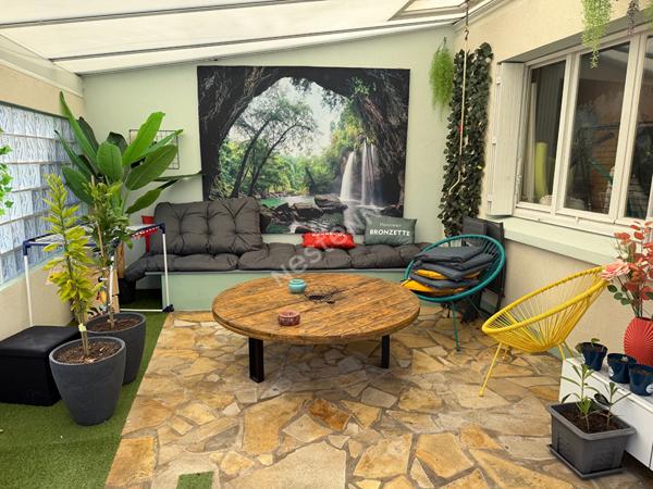 Maison à vendre SAINT FLORENT LE VIEIL Centre, jardin, garage et 2 logements indépendants