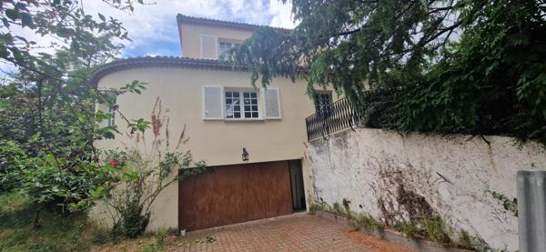 Maison d’architecte à rénover
