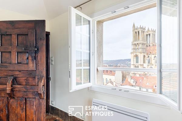 Demeure historique de Mantes la Jolie avec vue époustouflante sur la Collégiale