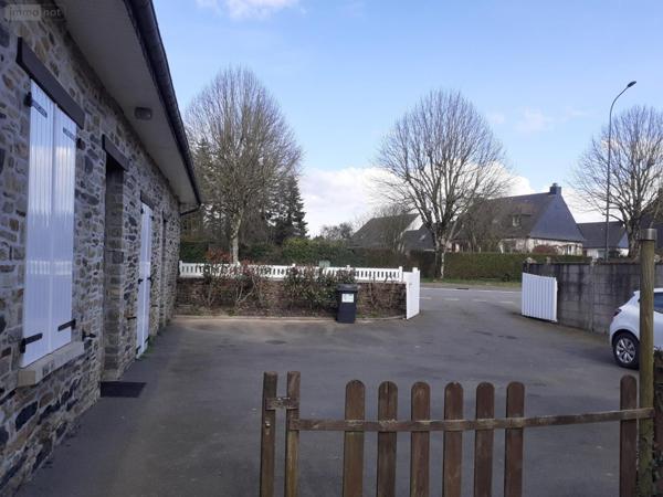 Maison à louer à Vitré en Ille-et-Vilaine (35500), ref : 10041   
Bd des Rochers - rocade