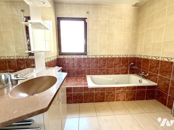 Superbe maison contemporaine proche du centre !