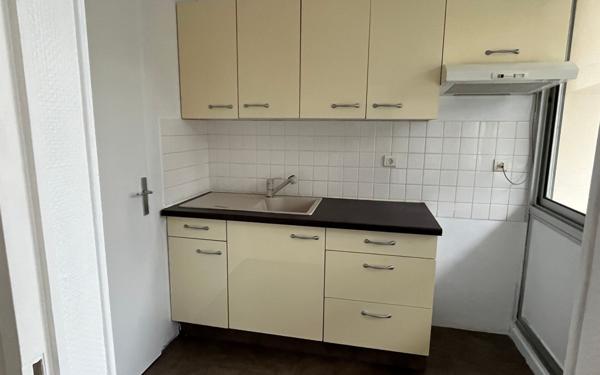 Appartement à louer    3 pièces • 54,80 m2 Reims