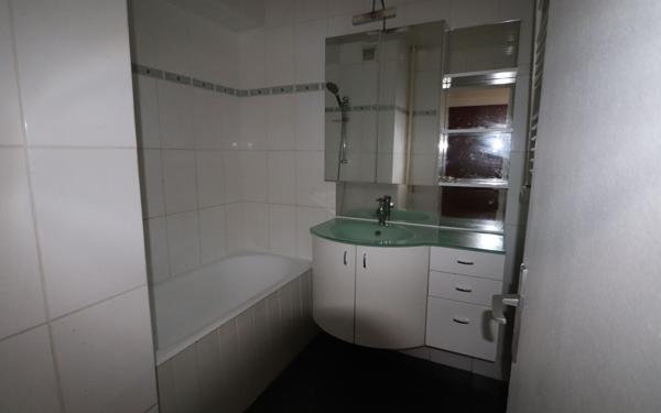 Appartement à louer    3 pièces • 54,80 m2 Reims