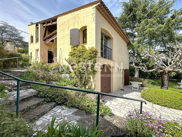 MANDELIEU : Maison d'architecte 5P LUMINEUSE, au calme