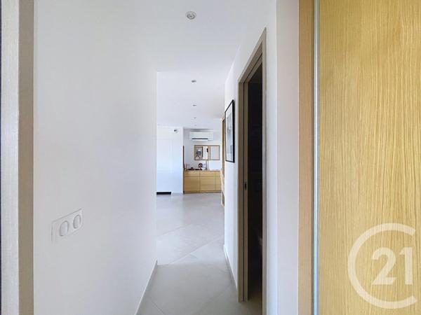 Appartement F2 à vendre  2 pièces - 51 m 2   ANTIBES  - 06