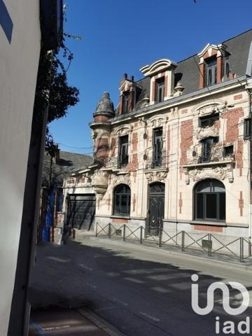 Maison à vendre 12 pièces 320 m² Béthune