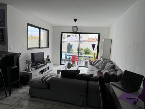 Saint-Xandre (17138) MAISON DE 4 CHAMBRES PISCINE