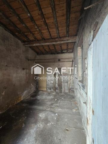 Tournus – Garage avec grenier aménageable – 52 m²