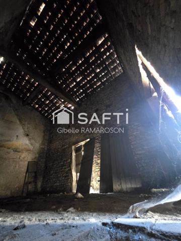 Tournus – Garage avec grenier aménageable – 52 m²