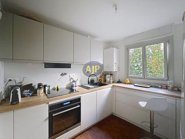 Maison à vendre Bordeaux - 4 pièces, 100m² avec 3 chambre(s) à 620 000€ - AJP Immobilier Bordeaux Nansouty