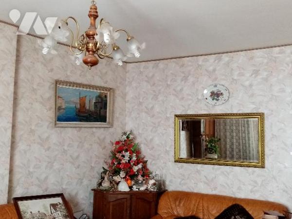 Maison 5 pièces. Jardin