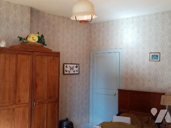 Maison 5 pièces. Jardin