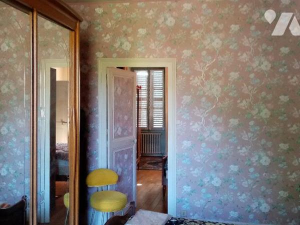 Maison 5 pièces. Jardin