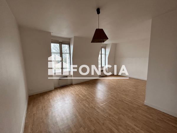 Location Appartement 3 pièces 59.56 m² - RESIDENCE LE MARRONNIER - 6 RUE DE LA TRANCHEE Poitiers 86000