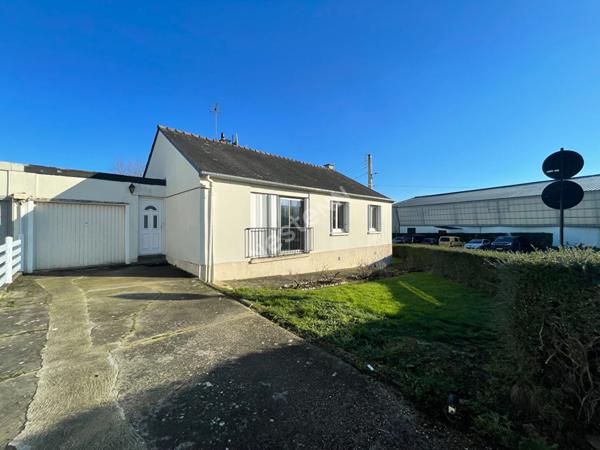 À VENDRE ! MAISON Saint-Aubin-D'Aubigné - 90 m² / Plain-pied / 4 chambres / Terrain 660m² /