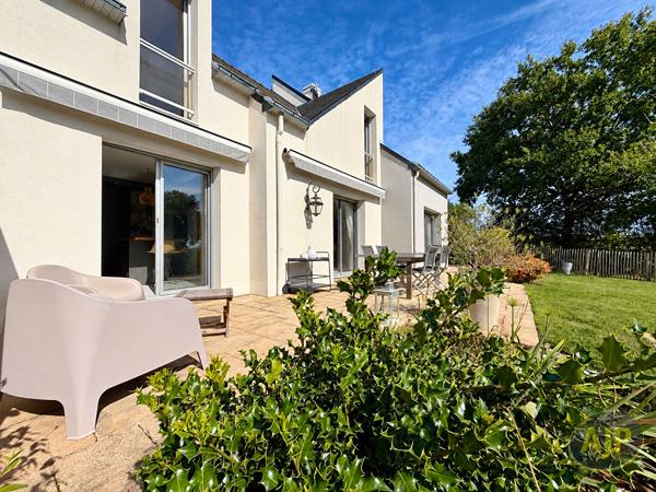 Maison à vendre Orvault - 7 pièces, 167m² avec 5 chambre(s) à 535 000€ - AJP Immobilier Sautron