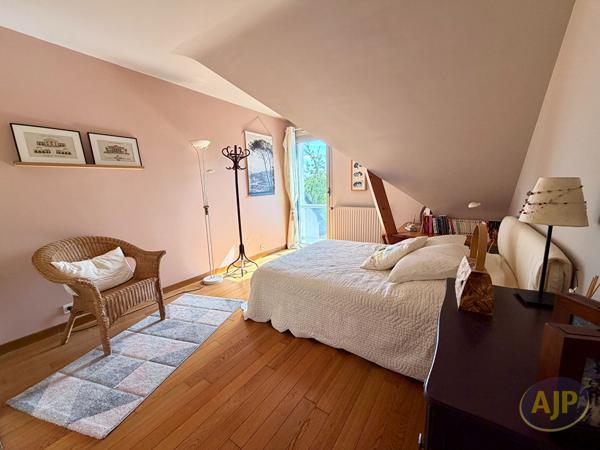 Maison à vendre Orvault - 7 pièces, 167m² avec 5 chambre(s) à 535 000€ - AJP Immobilier Sautron