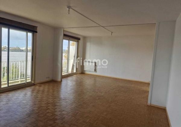Appartement T3 85 m² Parking