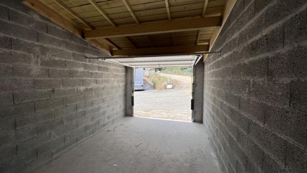Quimper (29000) Kerfeunteun - Garage fermé de 17 m² édifié en 2023