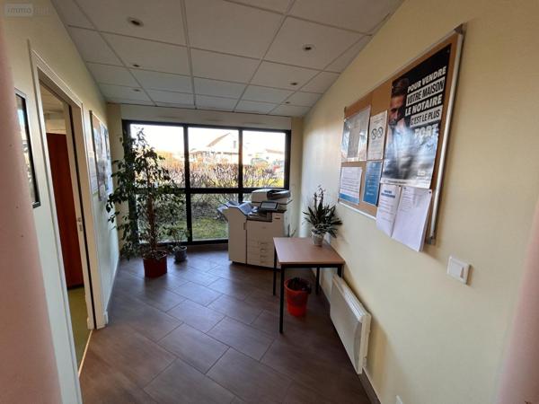 Bureaux à vendre à Genillé dans l'Indre-et-Loire (37460), ref : 37089/2023/02 Bureaux à vendre à Genillé dans l'Indre-et-Loire (37460), ref : 37089/2023/02