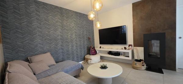 A VENDRE NARROSSE CONTEMPORAINE 3 CHAMBRES + PISCINE + GARAGE